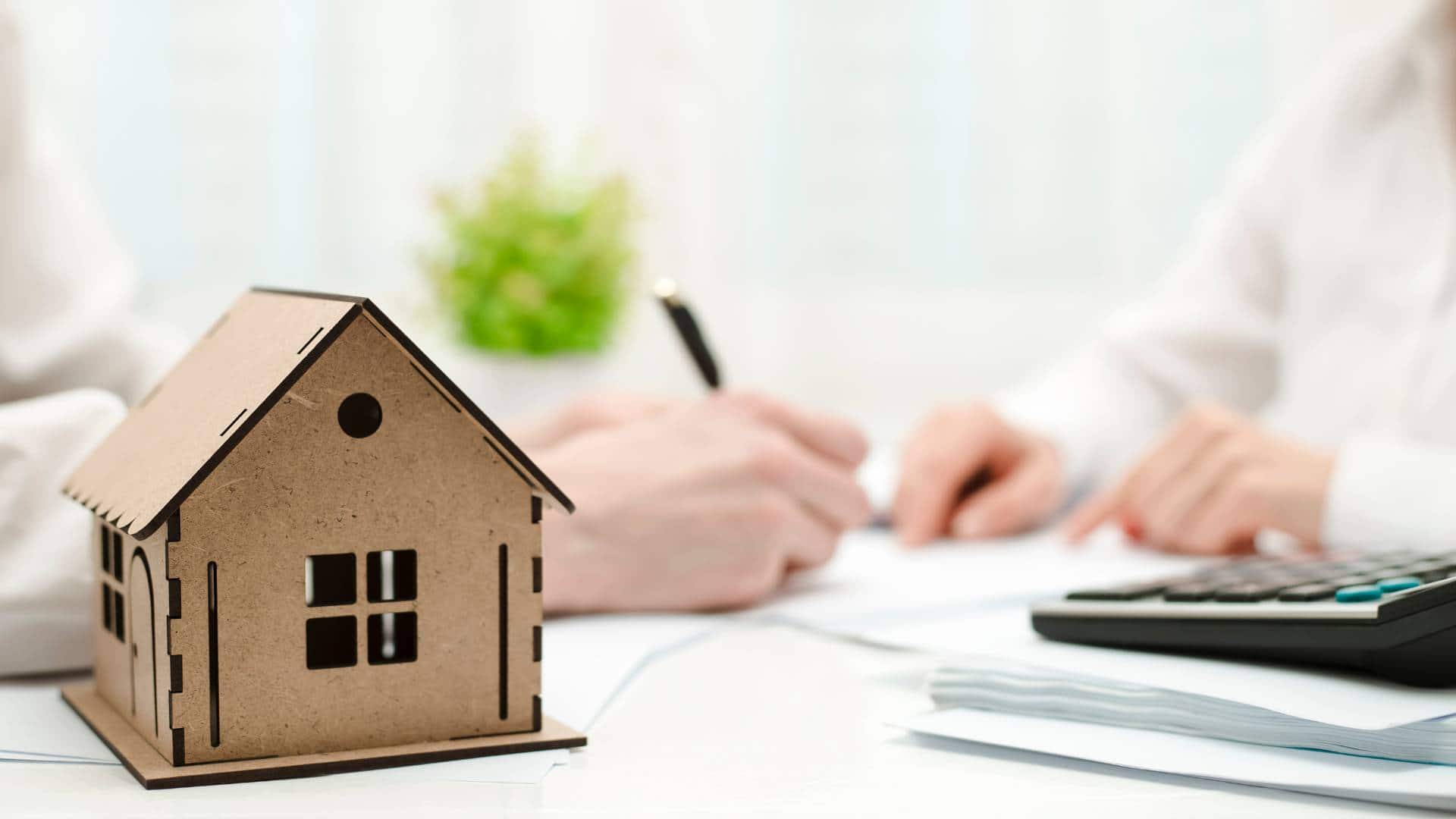 Courtier en crédit avec des clients - souscription au prêt hypothécaire 125.jpg